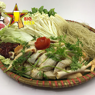 Lẩu nấm gà đồi